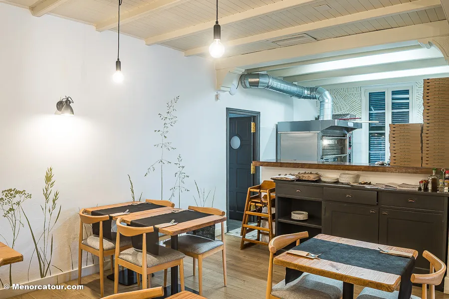 Sa Colàrsega Ciutadella, restaurante pizzería en Ciutadella